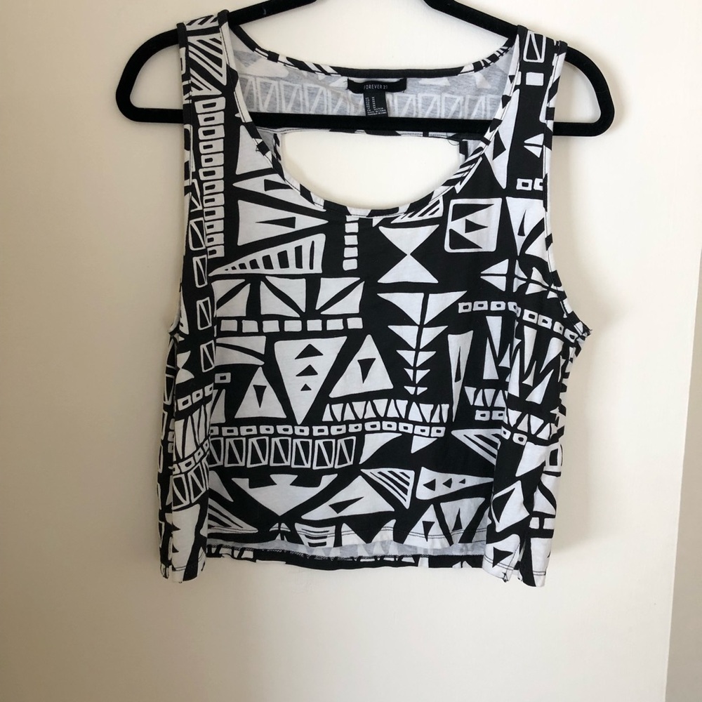 Geometric print crop top